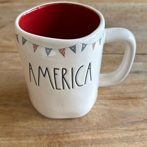Rae Dunn “AMERICA” Coffee Mug